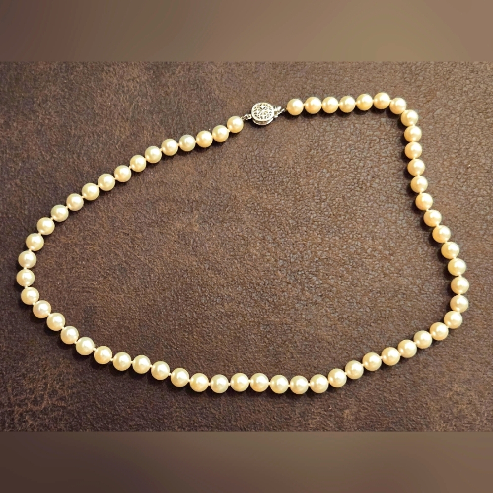 Genuine Pearl Necklace